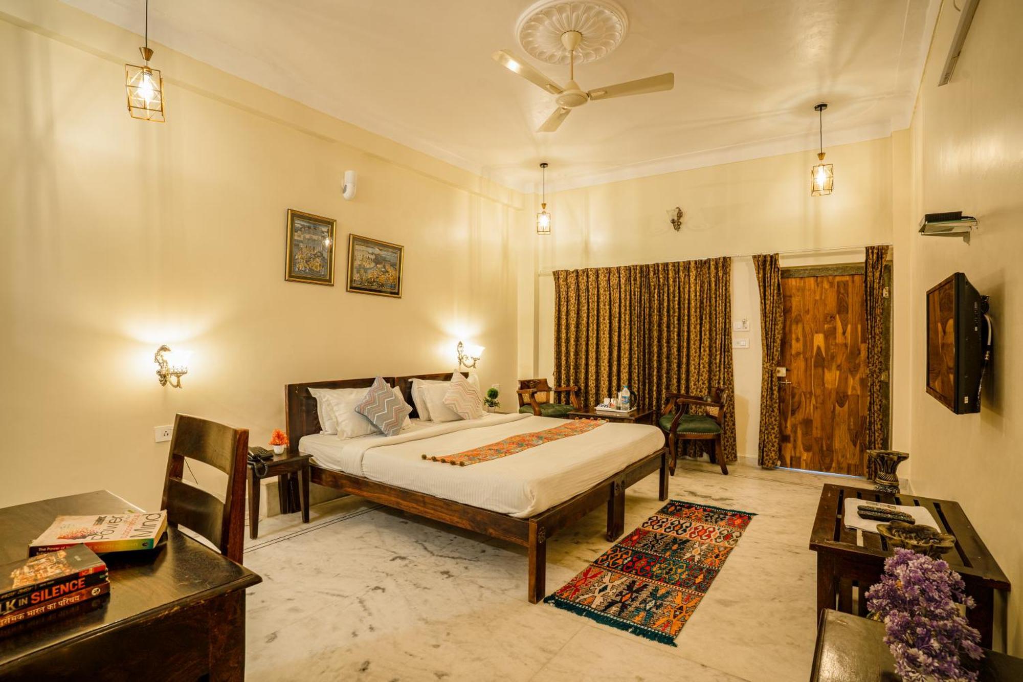 Tripli Hotels Shiv Villas Udaipur Exterior foto